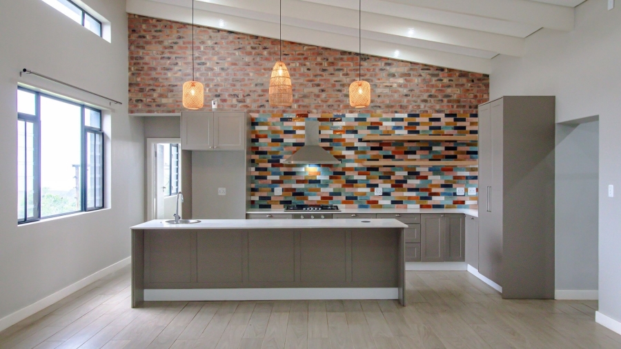 4 Bedroom Property for Sale in Olivewood Private Estate and Golf Club Eastern Cape